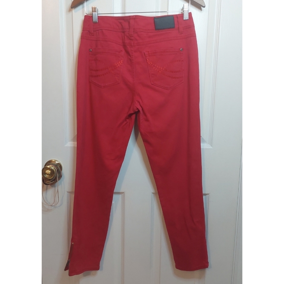 BACCINI Bright Red Denim Cropped Ankle Zip Mid Rise Jeans Bold Size 6 30x26 - Picture 2 of 14